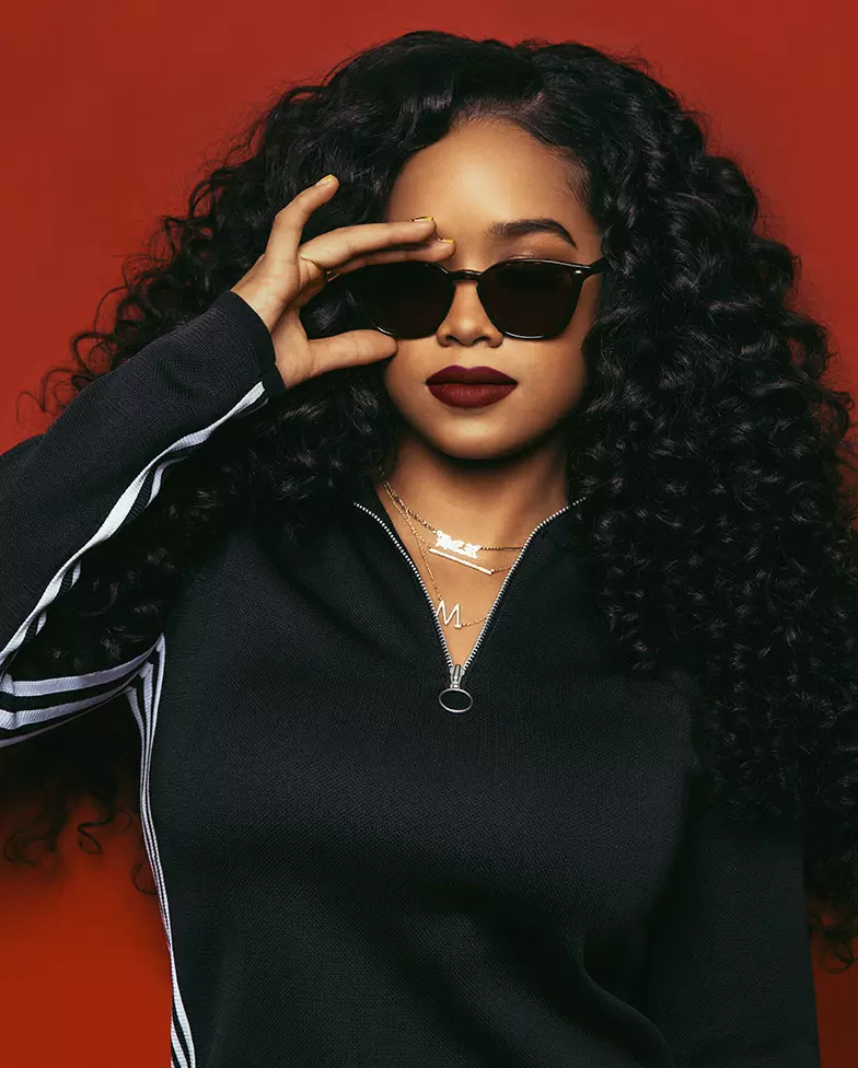 H.E.R. Sings Stripped Down Version Of “Find A Way” Live On Tik Tok